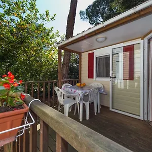 Diana & Josip Mobile Homes *** Biograd Na Moru